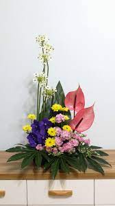 Love Pink Canterbury Bells Flower Arrangements Fresh Flowers Arrangements Flower Arrangement Designs
