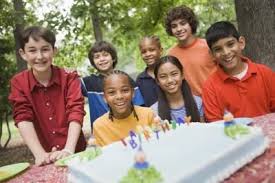 Fun Birthday Party Games For 13 Year Olds Birthday Party Games For A 13 Year Old Girl Ehow Com Cheap Birthday Party Birthday Party At Home Birthday Party Activities