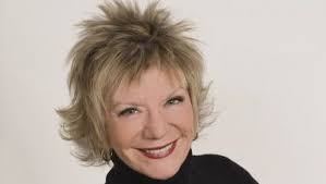 Shy 'country girl' brings laughs to Majestic