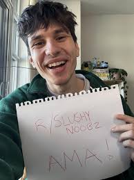 Salut, je suis Martin de Slushy Noobz & Out of Character Podcast.  Demandez-moi n'importe quoi ! : r/SlushyNoobz