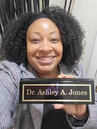 Linda Hippert (@LindaHippert1)