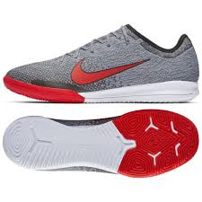 Pin On Halowe Pilka Nozna Sport
