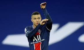 When kylian mbappé called astronaut thomas pesquet. Das Warten Auf Die Mbappe Entscheidung