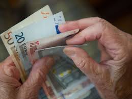 Für die geburtsjahrgänge ab 1964 gilt erstmals die rente mit vollendung des 67. Rente Mit 69 Bundesbank Fordert Anhebung Des Renteneintrittsalters Wirtschaft