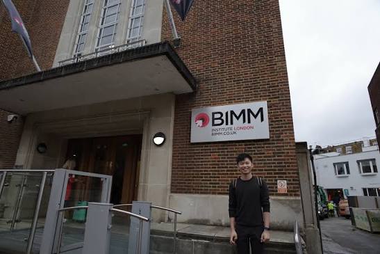 🇬🇧 Aiken 遊英國🇬🇧 音樂學校BIMM London ···················· 接近今次行程嘅尾聲，Aiken  返到倫敦，參觀以教育流行音樂人為主打嘅音樂學校BIMM London 🔈🔉🔊 俾少少背景大家先，BIMM Institute 係一間成立咗短短
