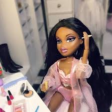 193 Likes 12 Comments Girl Im Shook Shook Bratz On Instagram Bratz Bratzdoll Makeup Black Bratz Doll Bratz Doll Makeup Bratz Girls