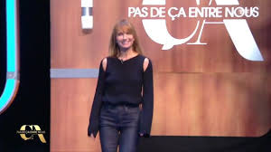 Перевод контекст axelle laffont c английский на русский от reverso context: The Black Sweater With Cutouts At Shoulders Axelle Laffont In Not It Between Us The 27 04 18 Spotern