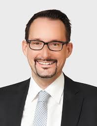 IBM Innovationen von Axians nehmen Fachabteilungen ins Visier