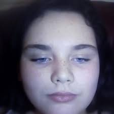 Gracie lowe (@Gracielowe19)