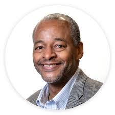 Vernon Sowell's Instagram, Twitter & Facebook