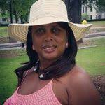 Donna Rayford's Instagram, Twitter & Facebook
