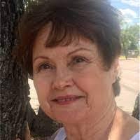 Lenora Nervais's Instagram, Twitter & Facebook