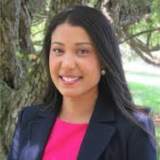 Kristen Neiser's Instagram, Twitter & Facebook