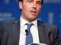 Hedge-Fund Tycoon Kyle Bass Mocked About $85 Room Service Breakfast