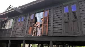 Streets names and panorama views, directions in most of cities. Rumah Kampung Lama Di Perlis Yang Mempunyai Nostalgia Lama Rumah Berusia Lebih 70 Tahun 7 Umminani