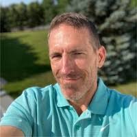 Christopher Snelling's Instagram, Twitter & Facebook