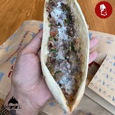 Ak00l اكول On Twitter شاورما ابو العبد ابها طريق الملك عبدالعزيز يقدم شاورما لحم مختصه الخبز طازج في المحل سعرها١٢ريال يضيفون لها بصل وطماطم وطحينه البطاطس٨ريال طازج مطاعم ابها اكول Https T Co Dcc7ypyow3