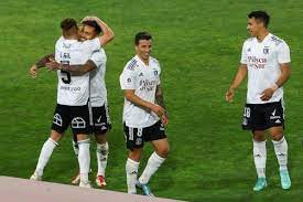 Founded in 1925 by david arellano they play in the chilean primera división, from which they have never been relegated. Colo Colo Leaves Martins Behind To Focus On Union Espanola California18