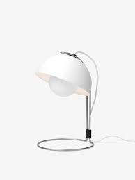 Pendant by verner panton, louis poulsen denmark, 1969 white painted wood panel 9 reflectors aluminum, painted white or orange, cable white and red flowerpot, model vp1, pendant designed by verner panton in 1968 and manufactured in the 1970s. Tradition Flowerpot Vp4