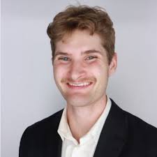 I am thrilled to announce that I have accepted a position with Insight  Global as a sales recruiter intern for the 2022 summer!