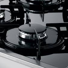 Scopri i migliori fornetti elettrici in offerta su mediaworld.it e scegli la dimensione più adatta alla tua cucina. Piani Cottura Elettrici A Induzione O A Gas Come Scegliere Blog Candy