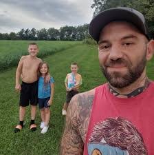 Randy Wagner's Instagram, Twitter & Facebook