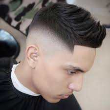 In the traditional mohawk haircut, a fairly narrow hair strip goes from the forehead to the back. Pin On Faux Hawk Styles