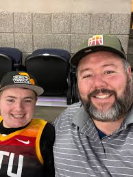 Lance Rowley (@barnabus83)