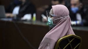 Diketahui, jaksa pinangki mendapatkan pengurangan hukuman, dari 10 tahun penjara di tingkat pertama. Prosecutors Ask Judge To Refuse Pinangki Sirna Malasari Self Defense