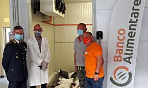 Estrazione del 17 agosto 2007. Banco Alimentare Della Sicilia Onlus Distribuisce 845 Kg Di Tonno Rosso Sequestrati Da Gdf Navale Catania A Sette Mense Solidali Corrierequotidiano It Il Giornale Delle Buone Notizie