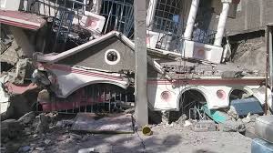 Seismos 7 2 Rixter Sthn Aith Deite Binteo Kai Fwtografies