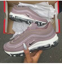 Pin By Lyestar On Kicks Sneakers Fashion Shoes Sneakers