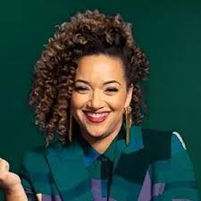 Jackie Bowker's Instagram, Twitter & Facebook