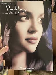 Come Away With Me by Norah Jones (Hal Leonard, 2002)
