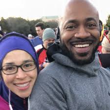 Wife, fellow runners save Austin man's life at half-marathon