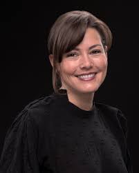 PROFILE: PETRA SLINKARD -