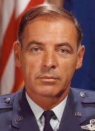 Astronaut Biography: Robert White