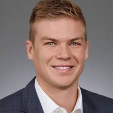 I'm happy to share that I've received an early promotion to Associate at  RBC Capital Markets!