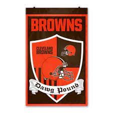 Nogmaals, dit is een instant. Party Animal Inc Cleveland Browns Shield Crest Wall Tapestry Cbbr The Home Depot