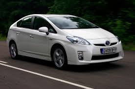 The toyota prius is the levi's jeans of hybrid cars. Toyota Prius 2009 2015 Review 2021 Autocar