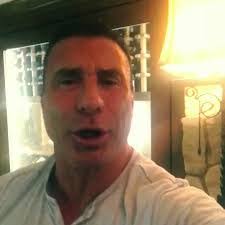 Kenneth Carthan's Instagram, Twitter & Facebook