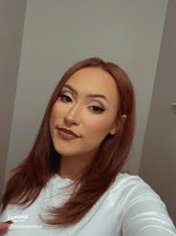 Meet Julie: A Florida Girl's Journey in Content Creation