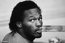 411 Donald Curry Photos & High Res Pictures