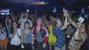 Scroll down to find daybreaker events around the world. Dance Your Way To Start Your Day With Daybreaker
