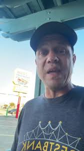 RB&R Day 183 🫘 Ms. Audrey's in #gulfport #mississippi #lookatthismfer...