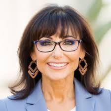 Bertha Soto's Instagram, Twitter & Facebook