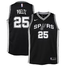 Seitdem absolvierte er 280 pflichtspiele für den englischen topklub. San Antonio Spurs Nike Icon Swingman Jersey Jakob Poeltl Youth