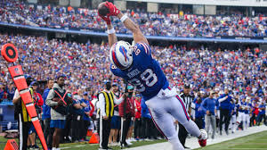 Bills 'hope' dawson knox won't miss much time with broken hand. Can T Miss Play Buffalo Bills Tight End Dawson Knox Leaps Backward For An Eye Popping Touchdown
