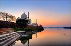 A vintage wrought iron garden bench. 7 Best Quotes Photographs Of Taj Mahal That Will Make You Respect Indian Heritage