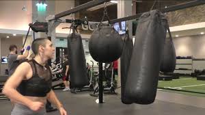 Aplikasi ini dirancang untuk pelanggan emas fitness club. Gold S Gym Offers Dna Testing For Fitness And Nutrition Abc7 Los Angeles